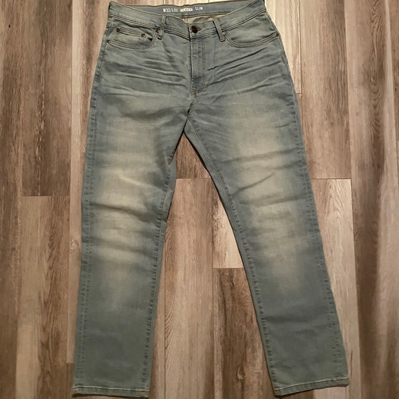 Men’s slim fit denim jeans (worn once). - Picture 1 of 3
